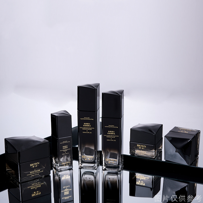 Egyedülálló négyzet alakú, megemelt fedővel ellátott, krémes üvegedény kozmetikai csomagoláshoz Egyedülálló négyzet alakú, megemelt fedővel ellátott, krémes üvegedény kozmetikai csomagoláshoz