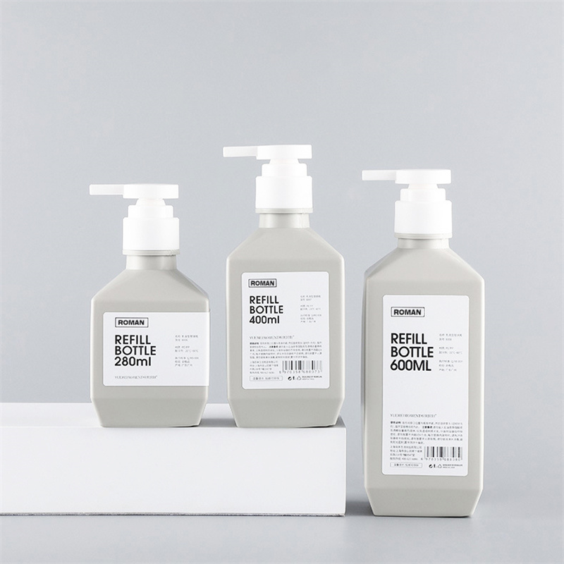 300 ml-es 400 ml-es 600 ml-es PE műanyag lotionpalackok samponos flakonok testápoló palackok testápoló palackok kozmetikai csomagoláshoz 300 ml-es 400 ml-es 600 ml-es PE műanyag lotionpalackok samponos flakonok testápoló palackok testápoló palackok kozmetikai csomagoláshoz