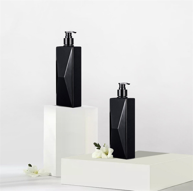 Raktári 700 ml-es koreai stílusú, átlátszatlan műanyag samponcsomag otthoni samponhoz, magas megjelenésű kézmosó folyadék palackban Raktári 700 ml-es koreai stílusú, átlátszatlan műanyag samponcsomag otthoni samponhoz, magas megjelenésű kézmosó folyadék palackban