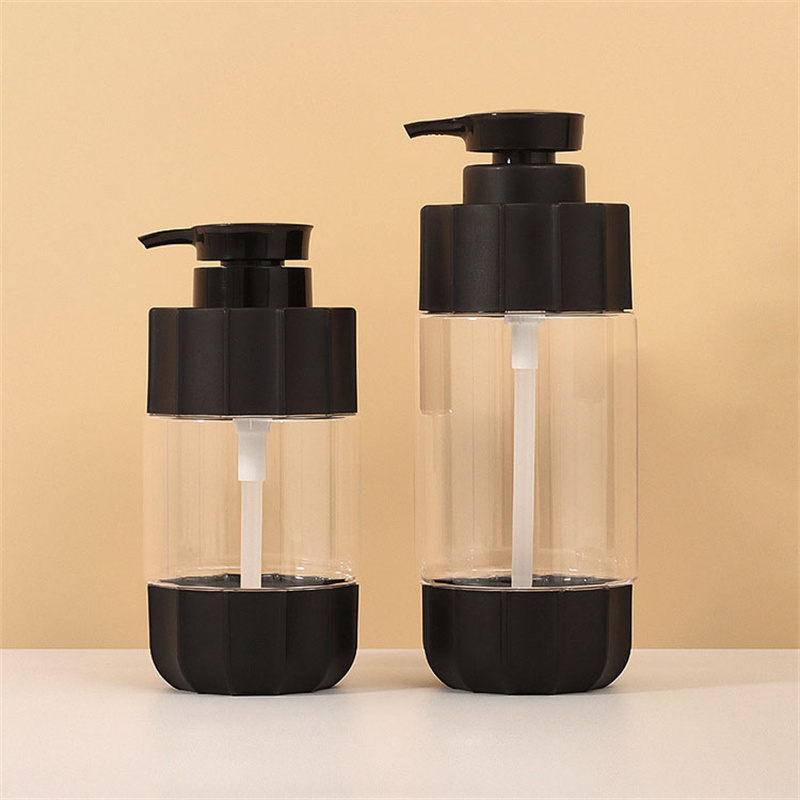 Matt fekete 550 ml 600 ml 700 ml 750 ml kisállat műanyag csík vastag falú műanyag lotion pumpás flakon a tisztábbhoz napkrém sampon tusfürdő Matt fekete 550 ml 600 ml 700 ml 750 ml kisállat műanyag csík vastag falú műanyag lotion pumpás flakon a tisztábbhoz napkrém sampon tusfürdő