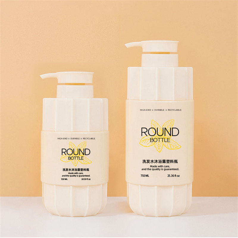 Matt fekete 550 ml 600 ml 700 ml 750 ml kisállat műanyag csík vastag falú műanyag lotion pumpás flakon a tisztábbhoz napkrém sampon tusfürdő Matt fekete 550 ml 600 ml 700 ml 750 ml kisállat műanyag csík vastag falú műanyag lotion pumpás flakon a tisztábbhoz napkrém sampon tusfürdő