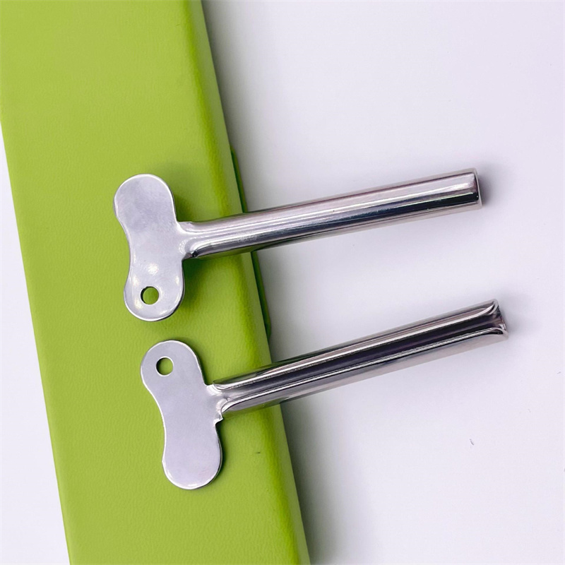 Gyűrűs kulcs alakú ezüst rozsdamentes acél fém fogkrém adagoló arckrém tubus kinyomó Gyűrűs kulcs alakú ezüst rozsdamentes acél fém fogkrém adagoló arckrém tubus kinyomó