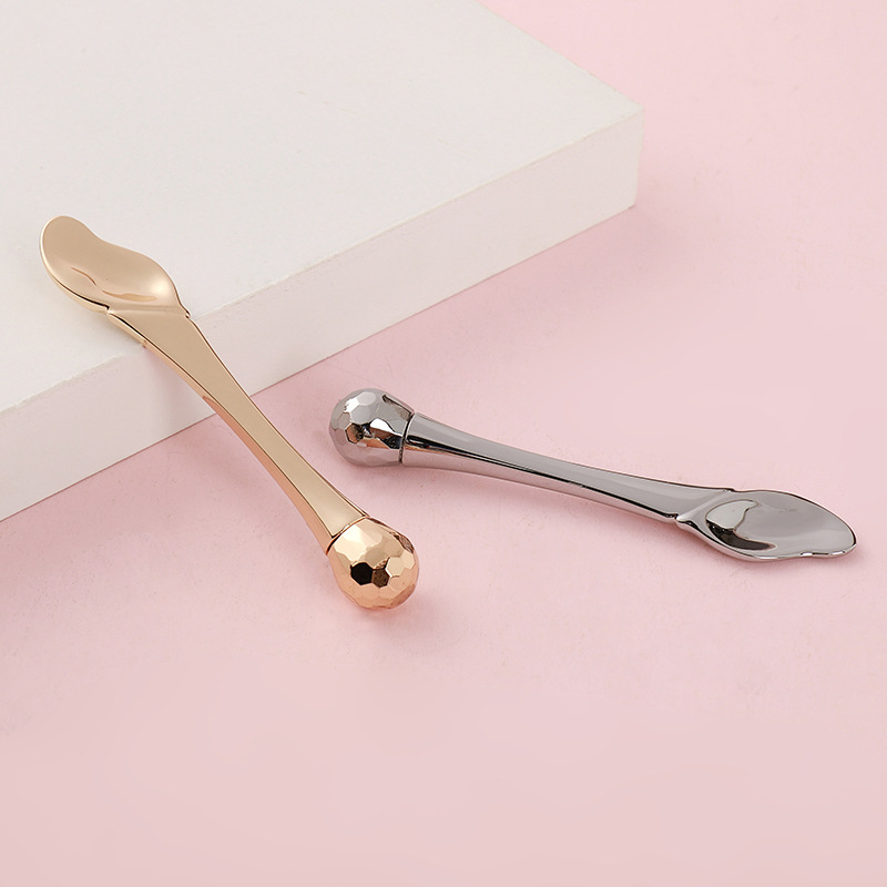 Eye Roller Massage Stick Eye Cream Applikátor Kozmetikai spatulák Ránctalanító Arc Kanál Arany Ötvözet Arcápoló eszköz Eye Roller Massage Stick Eye Cream Applikátor Kozmetikai spatulák Ránctalanító Arc Kanál Arany Ötvözet Arcápoló eszköz