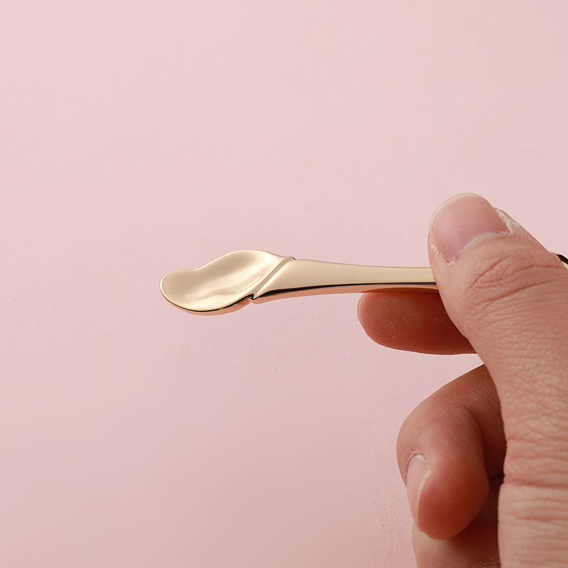 Eye Roller Massage Stick Eye Cream Applikátor Kozmetikai spatulák Ránctalanító Arc Kanál Arany Ötvözet Arcápoló eszköz Eye Roller Massage Stick Eye Cream Applikátor Kozmetikai spatulák Ránctalanító Arc Kanál Arany Ötvözet Arcápoló eszköz